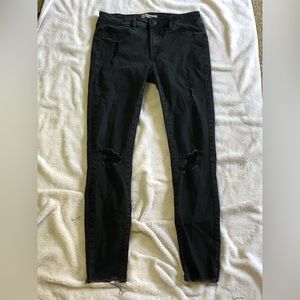 Black skinny jeans